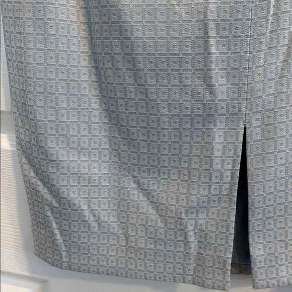 Tahari 4 Pale Blue Pencil Skirt - Picture 9 of 11